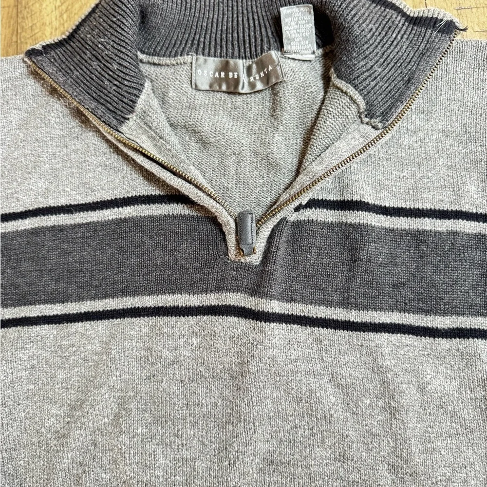 Oscar de la Renta Gray and Black Zip-Up Sweater